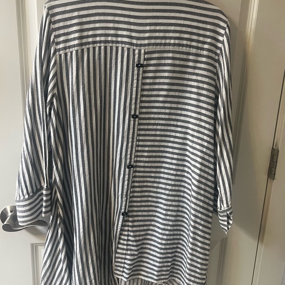 Soft Surroundings Black and White Striped Top - Picture 4 of 4